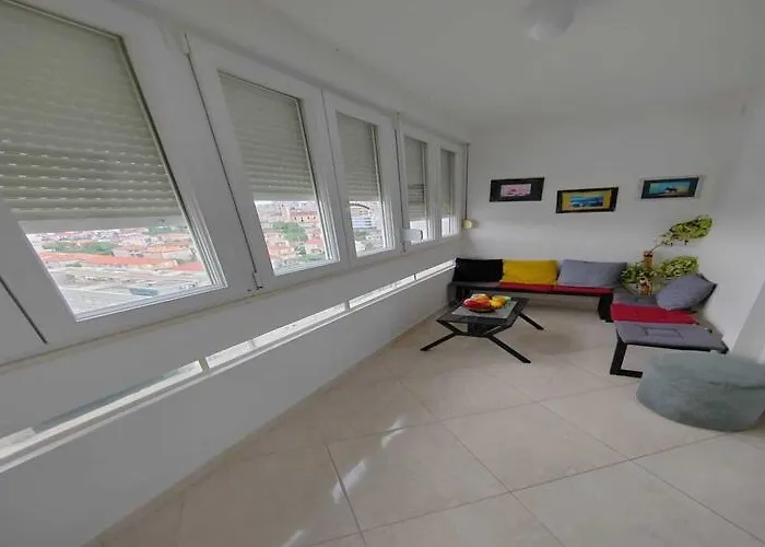 Alba - Three Bedroom With Loggia 아파트 스플리트