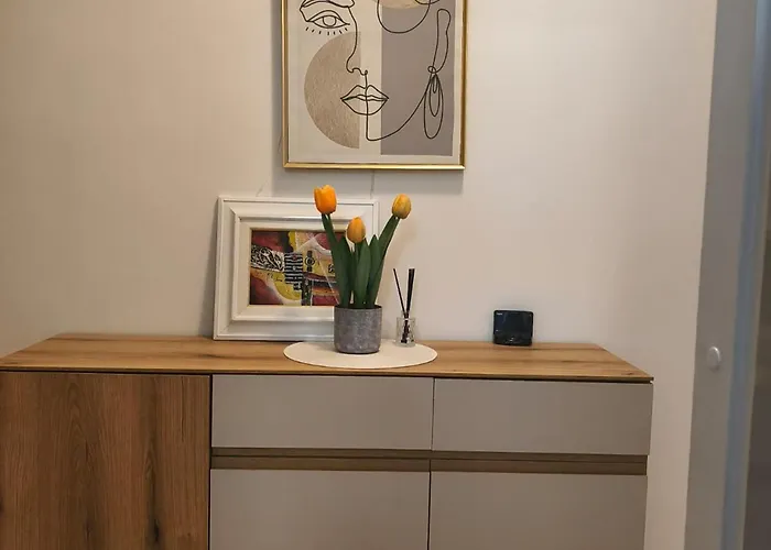 Alba - Three Bedroom With Loggia *