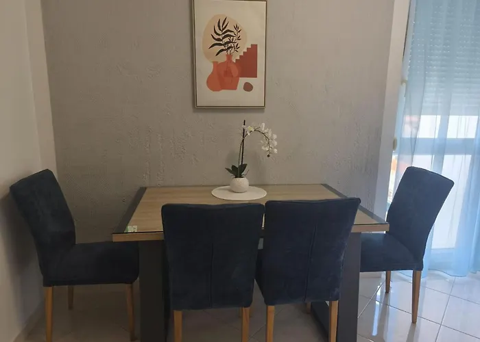 Alba - Three Bedroom With Loggia