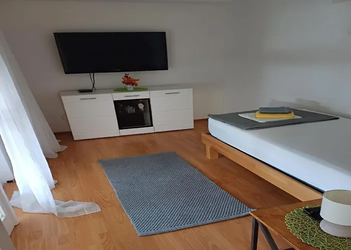 Alba - Three Bedroom With Loggia