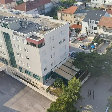 Alba - Three Bedroom With Loggia Appartement *