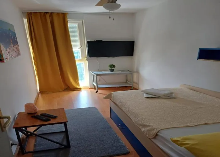 Alba - Three Bedroom With Loggia * 斯普利特