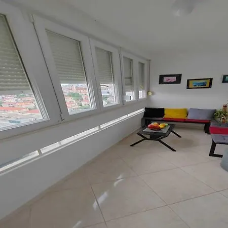 Alba - Three Bedroom With Loggia Апартаменти Спліт