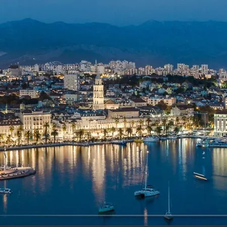 Alba - Three Bedroom With Loggia * Спліт